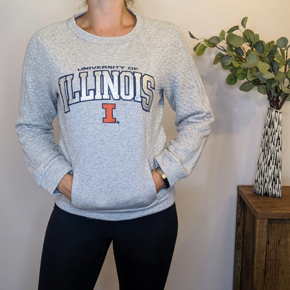 u of i sweatshirt